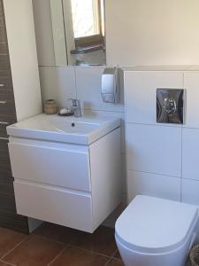 160m piękny stylowy dwupoziomowy dom