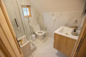 Arhetip, Djedova Villa