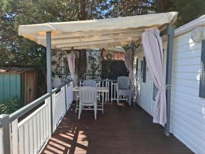 Campings Mobil Home Camping New Day : photos des chambres