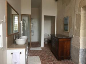 Château de Meauce, Chambre Isabeau de Sully