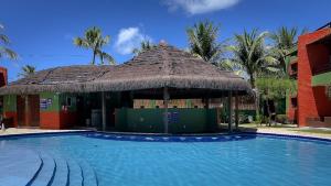 Triplex Flora, Centro Pipa