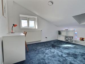 Maisons de vacances Maison chaleureuse de 5 chambres au coeur de la ville : photos des chambres