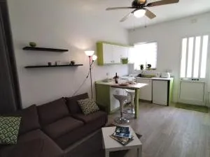 Gozo, Cosy maisonette, own entrance at street level - Qbajjar