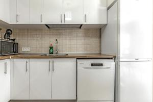 La Perla Beach Vibes