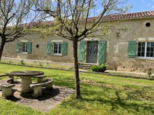 Domaine de Pourrouquet - Gîte de charme avec piscine et calme absolu en pleine nature