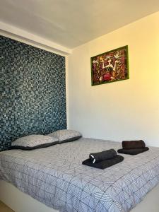 Cozy Flat with City & Beach