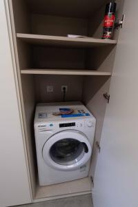 Boavista Serralves Family House