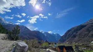 Thethi Sky Lodge House 2 - ثيث