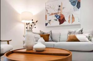 Modern Brickell Luxe Apartment by Palermo Home Miami