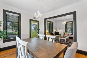 Pacific Cove #8 - Pet-Friendly in Old Florida