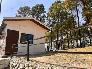 In the woods homestay - Dwārīkhāl