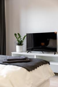 Slnecnice studio with parking 24 hour check in