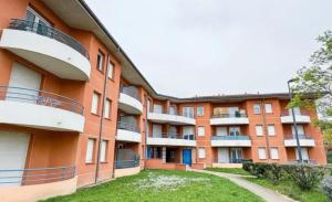 Charming one bedroom apartment, - pres des commerces et tram FIBRE wifi, Airbus MEET super location