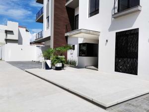 Roma 240 Versalles by Tovigo Rentals