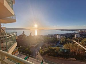 Almas Apartments at Residence