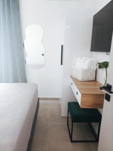 Azure Mirage Home Adults Only Private Seaside Villa w Garden and Parking