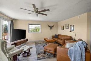 Beach Condo with Ocean View - 因迪兰提克