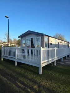 Silver 3 Bed Static Caravan With Patio - Port Seton