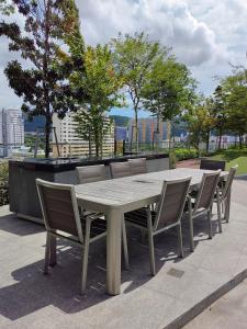 Urban Suites Jelutong Georgetown 2BR Leisure City Night View