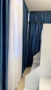 Mirelas Apartment by the sea