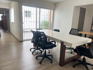 Acogedor Departamento en Planta Baja, Excelente Precio y Ubicación