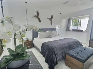 Lit King, impeccable, nouveau - Banco Playa