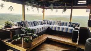 Plett Edge Mountain Cabin Off-Grid