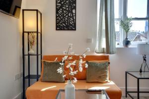 Aylward queen street apartments S19 Ground Floor Near City Centre, Gunwharf Quays