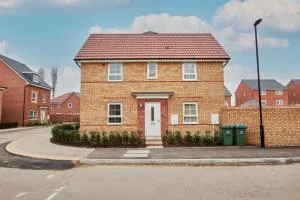 Perfect 3BR House Sleeps 9 Coventry - Canley