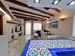 Green Oasis Apartment - near Los Locos Beach