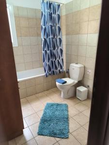 STOP! Book Now 3 Bedroom Large Apartment in Oroklini