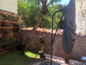 Kaleiçi müstakil benzersiz bahçeli HARİKA EV