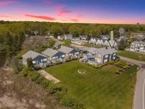 Snug Seaside Views From Couch Walk to Beach - Rye