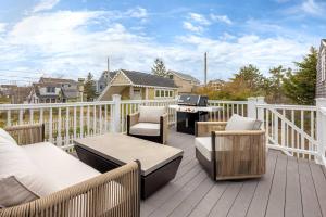Salt and Cedar Steps to Beach