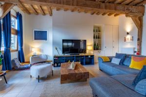 Balthazar, Parking gratuit, Vue privilégiée sur la Cathédrale, WiFi HD, Centre-Ville de Troyes