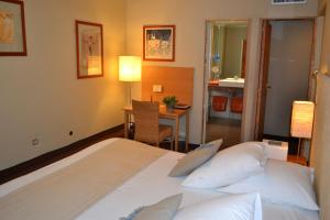 Twin Room room in Saint Ferréol