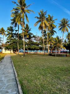 Golden Beachfront Studios Diani