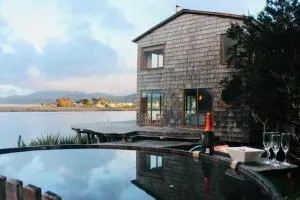 Palafito Cucao - Notuél