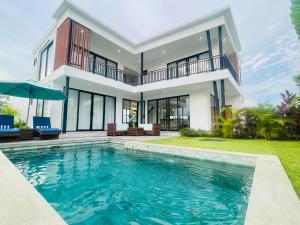 new Villa Mila, Bingin