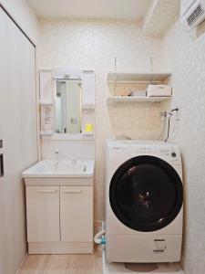 大山駅徒歩8分 池袋まで電車で5分 最大6人宿泊