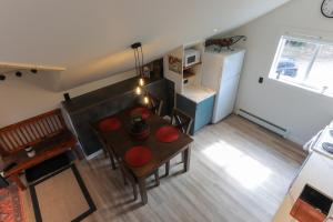 "NEWLY BUILT HOME" on 5 acres by the beach