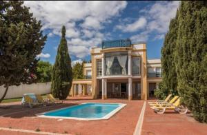 Casa da Vigia - waking up in front of the sea