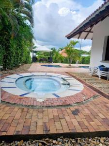 Casa de campo Melgar-26 personas-6Parq