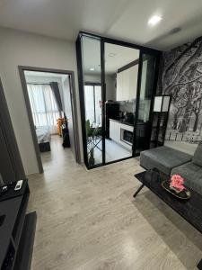 Base Central Pattaya Perfect spot Seaview 23 floor