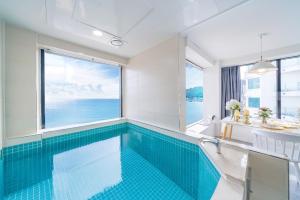 Busan Grey Sands Poolvilla Pension