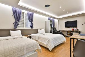 Gimhae Ubangdong JB hotel