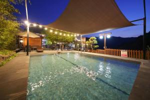 Miryang Pine Tree Pool Villa Pension