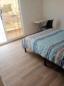 2 bedroom apartment, compartido