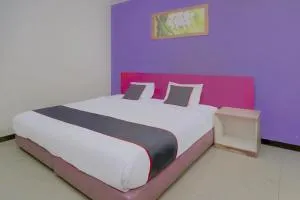 Hotel O Bogor near Kebun Raya Bogor formerly Guest House Saputra - Kamparganya