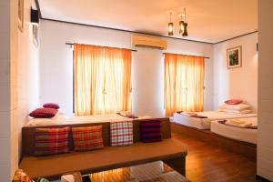 Thanicha Resort Amphawa